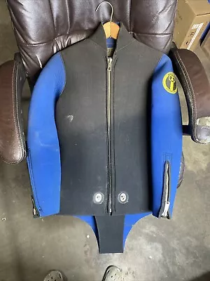 Vintage Aqua-Lung U.S Divers • $42