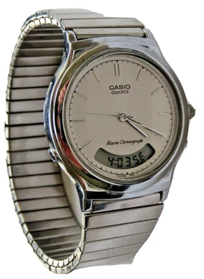£28 • Buy Casio AQ-305 White Dial Stretch Stainless Bracelet Analogue Digital Alarm Chrono