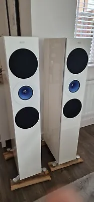 KEF Reference 3 Foundry Edition No.43 (non-meta) - White • £3750