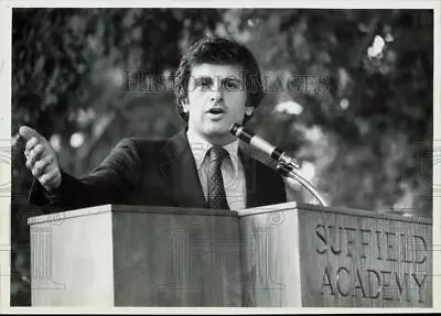 1979 Press Photo Representative Toby Moffett Speaks At Suffield Academy • $19.99
