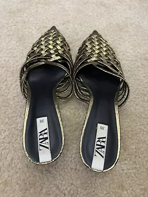 Zara Shoes Women 8 • $5