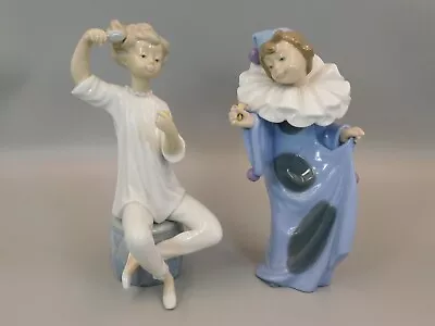 1 X NAO CLOWN FIGURINE & 1 X LLADRO FIGURINE OF A GIRL BRUSHING HER HAIR  A/f • £9.99