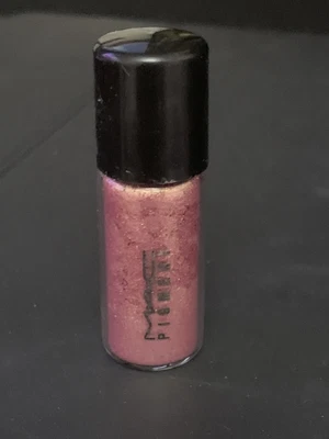 £5 • Buy Mac Cosmetics Pigment In Shade Rose