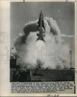 1960 Press Photo Test Firing Of Nike-Zeus Missile White Sands New Mexico • $19.99