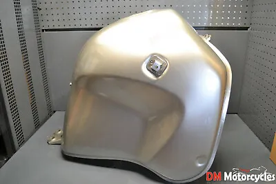 Honda Genuine New Varadero XL1000 2011 Fuel Petrol Tank Pn 17520-mbt-s60za • $460