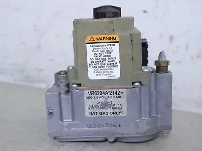 Honeywell VR8204A2142 Furnace Gas Valve 24V Natural Gas Only • $40.50