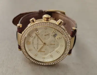 Ladies Michael Kors Gold Tone Chronograph Watch MK-2249 • $46.04