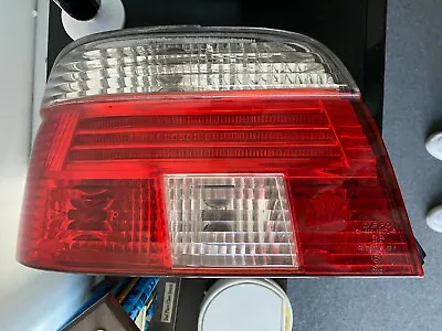 97-00 BMW 528I E39 Tail Light Taillight Lamp REAR DRIVER SIDE Assy OEM DK801196 • $40