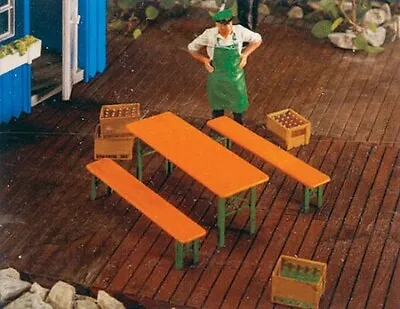 Pola 333222 G Scale Beer Table & Benches • $10.99