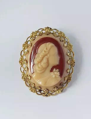 Vintage Czech Glass Gold Tone Lady Cameo Brooch Pin Cabochon Filigree Setting • £14.99