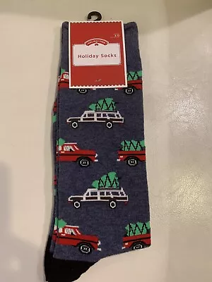 New Men Holiday Station Wagon W/tree On Top Christmas Socks (6-12) • $5.90