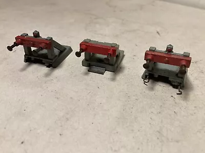 3x  HORNBY DUBLO OO GAUGE -  BUFFERS See Detail • £9