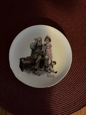 Norman Rockwell Plate 6.5  The Cobbler 1986 Museum Collection • $4