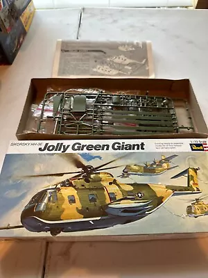 Revell 1/72 Sikorsky HH-3E Jolly Green Giant Model Kir • $9.99