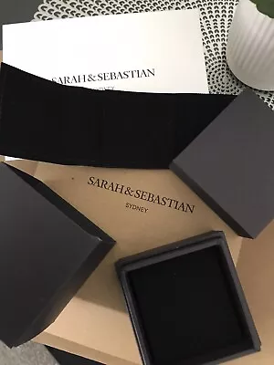 $14 • Buy SARAH & SEBASTIAN - SYDNEY - GIFT BOX Inc.card Cover Sleeve Padded Velvet Insert