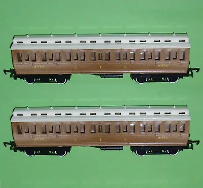 Tri-ang Hornby / R.024 LNER Teak Composite Clerestory Coaches X2 • £29.99