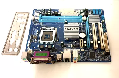 GIGABYTE GA-G41MT-ES2L  Socket 775 Intel Motherboard • £21