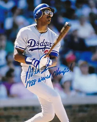 MIKE DAVIS  LOS ANGELES DODGERS  1988 WORLD CHAMPS  ACTION SIGNED 8x10 • $14.99