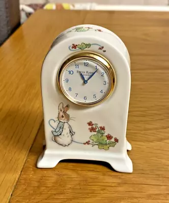 *** PETER RABBIT Wedgwood Mantlepiece Clock - 4  Tall - New Battery Fitted *** • £19.99