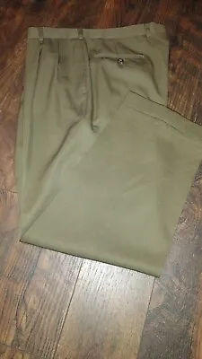 Men's Olive Green Gabardine Dress Pants From Tommy Hilfiger Size 36x29 • $9