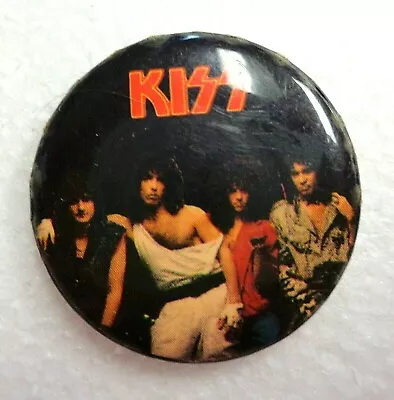 KISS 1984 Circular Badge (Pin) Eric CARR Mark St. JOHN  KS 108 • $8