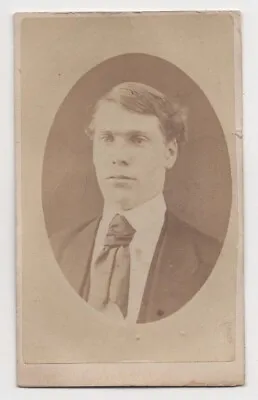 ANTIQUE CDV C. 1870s PARTRIDGE HANDSOME YOUNG MAN IN SUIT WHEELING WEST VIRGINIA • $9.99