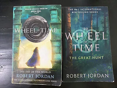 The Eye Of The World/The Great Hunt (The Wheel Of Time 1 & 2) Robert Jordan (PB) • $12.50
