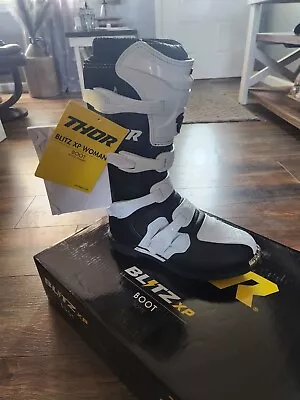 Thor MX Motocross Women's Blitz XP Boots (Black/White) Size 9 • $70