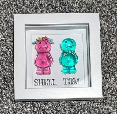 Handmade Resin Jelly Baby Couple Frame • £8