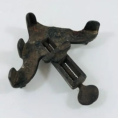 Vintage Traditional Corner Clamp In Working Order Collectable • £14.14