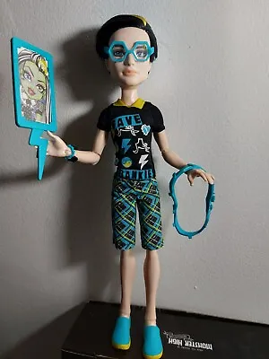 Monster High Save Frankie Jackson Jekyll Like New • $33.12