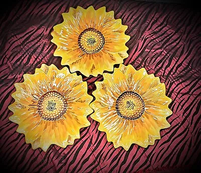 Maxcera Sunflower Dinner Plate Flower Shape 3D Figural 10 1/2  Set Of 3 • $30