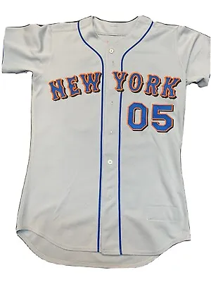 New York Mets GAME WORN  Bat Boy  Jersey. 2006. RARE • $179