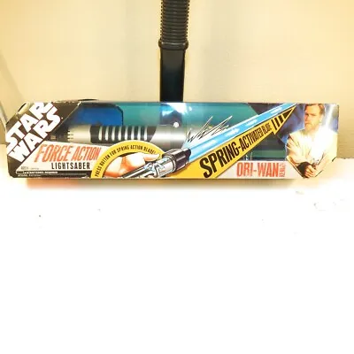 Star Wars Obi-wan Kenobi Spring Activated Force Action Lightsaber Hasbro 2006 • $171.23