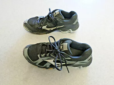 Mizuno  Wave Bolt 5  Black And Gray Volleyball Shoes. Women's 7.5 • $26.95