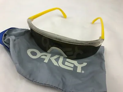 Vintage Oakley Sunglasses Yellow • $120