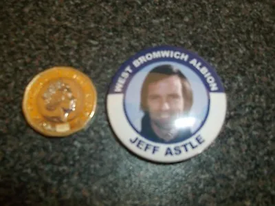 JEFF ASTLE  WEST BROMWICH ALBION FC LEGEND  BADGE  38mm  IN SIZE WEST BROM  WBA • £2.50