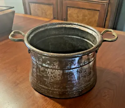 VINTAGE FARMHOUSE Hammered Copper Lg 6.5 X10  Top  Planter Pot W Brass Handles • $58.49