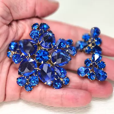 Vintage Brooch Clip Earrings Sapphire Capri Blue Rhinestone Flower Open Back • $45