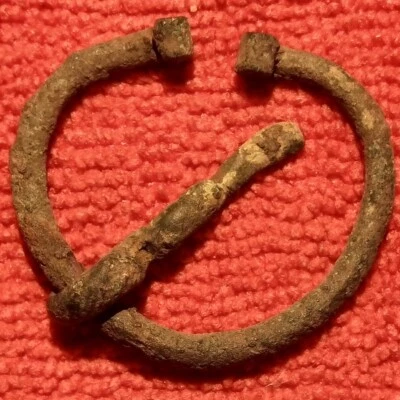 £2.20 • Buy ROMAN - PENANNULAR FIBULA - BROOCH - BRONZE - FOUND NORICUM - C 200-400 AD (L)