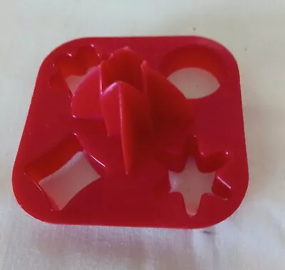 Tupperware Mini Canape And Cookie Cutter Red • $2.99