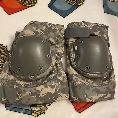 US Army Military Surplus Tactical Knee Pads ACU USGI Digital Camouflage (M) READ • $10