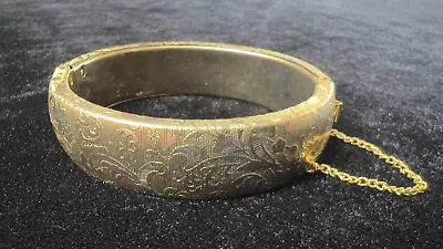 Vintage Gold Tone Bangle Floral Leaf Engraving Cuff Clasp Hinge Bracelet • $28.99