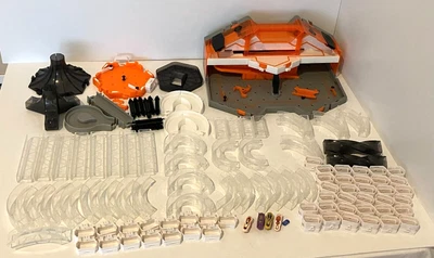 $89.99 • Buy Hexbug Nano Lot 110 Piece Tracks Connectors With Habitat Carrier And 4 Hexbugs