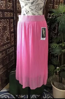MetroWear Skirt Womens Medium Pink Pleated Fabric Elastic Waist • $12