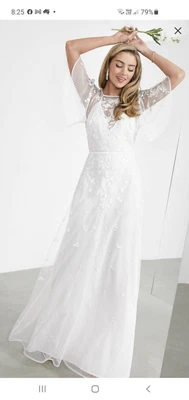 $100 • Buy Boho Lace Embossed Wedding Gown Size 10