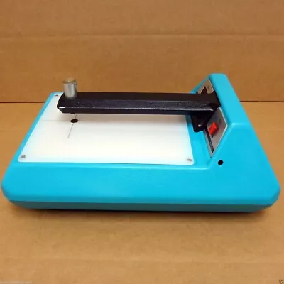 X-rite 301 Transmission Densitometer With Manual Model Xrite 1Blue • $447.30