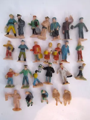 Vintage Figurines Lot Of 24 Standing & Seated People Trains Village Models 1.5  • $12.95