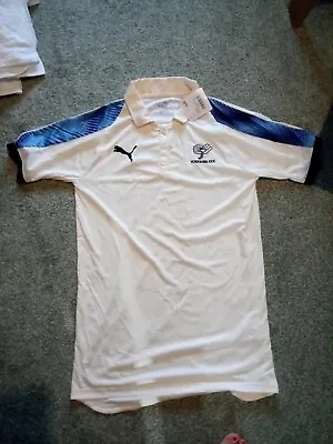 *BNWT* YORKSHIRE CRICKET Short -sleeved Shirt Puma Size Small Adult • £12.99