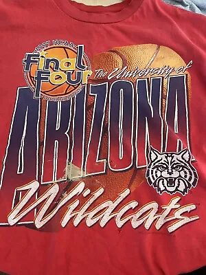 Vintage Arizona Wildcats Basketball T Shirt Size XL *FLAWS* • $14.99